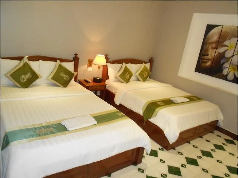 Nice Beach Hotel Sihanoukville